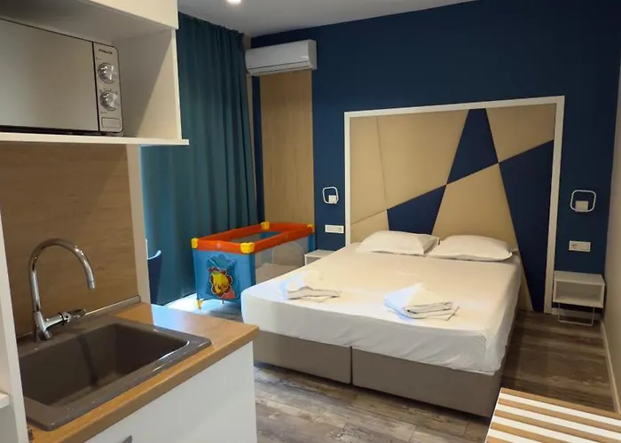 Admiral Thassos 3* Potos